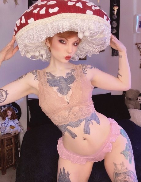 足ヌードオンリーファンズ ポルノグラフィック アーカイブ