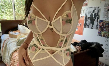 Biancasuttonn かわいいポルノスター 写真