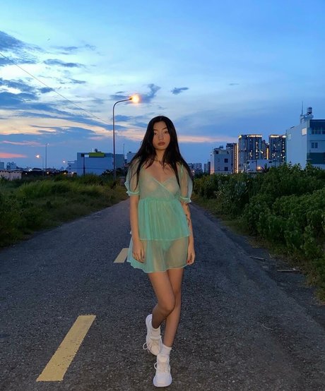 ジムガールズオンリーファンズ 裸 写真