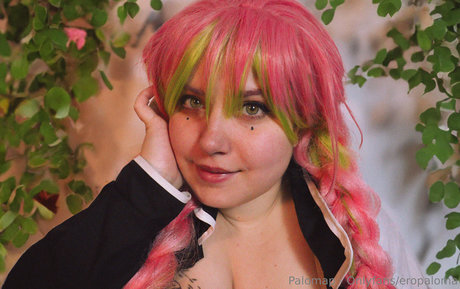 eropaloma XXXモデル 画像