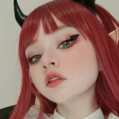 熟女の手コキOnlyFans 無料セクシー 写真