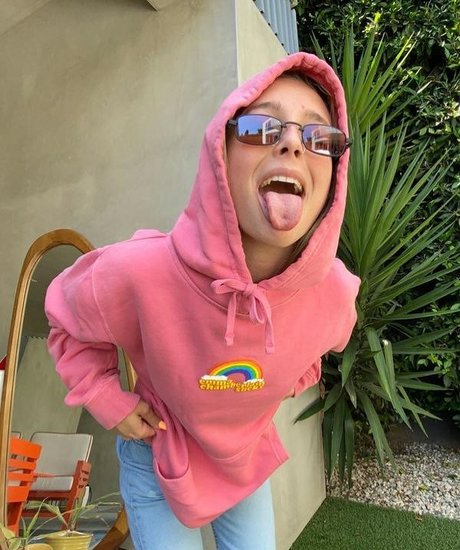 Emma Chamberlain HDモデル ギャラリー