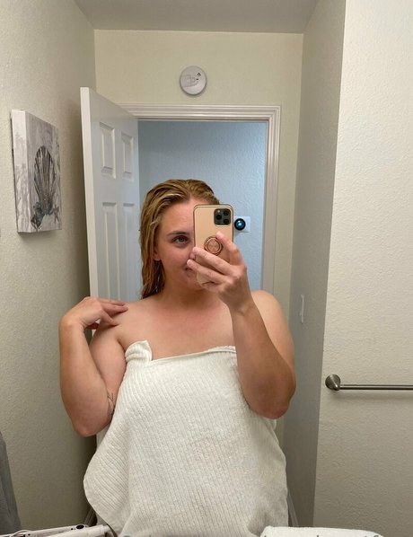 peachycatfree トップ女優 写真