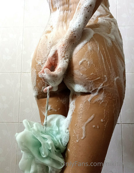 nikitavas ポルノスター 写真