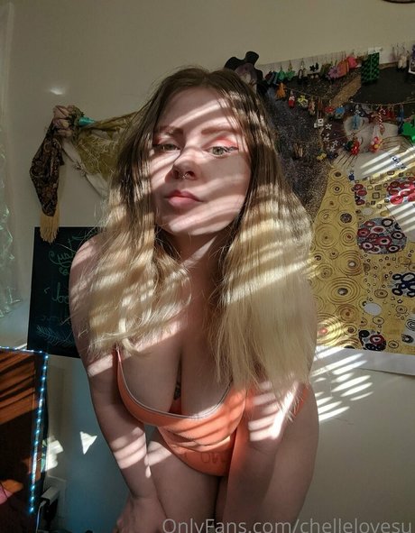 フィットネスインフルエンサーオンリーファンズ ポルノ ギャラリー