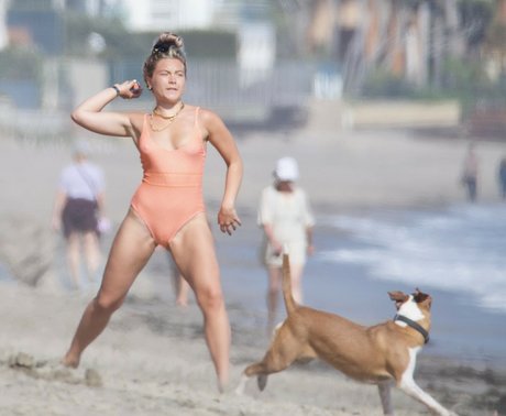 Florence Pugh セクシーなスター 写真