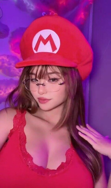 Jeila Dizon ヌードモデル 写真