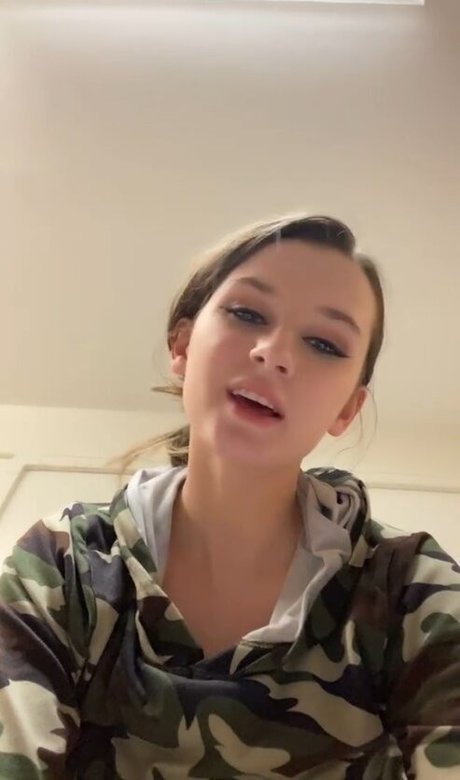 アジア人 BBC オンリーファンズ ホットセクシー 画像