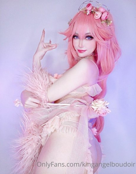 King Angel ポルノスター 無料 写真