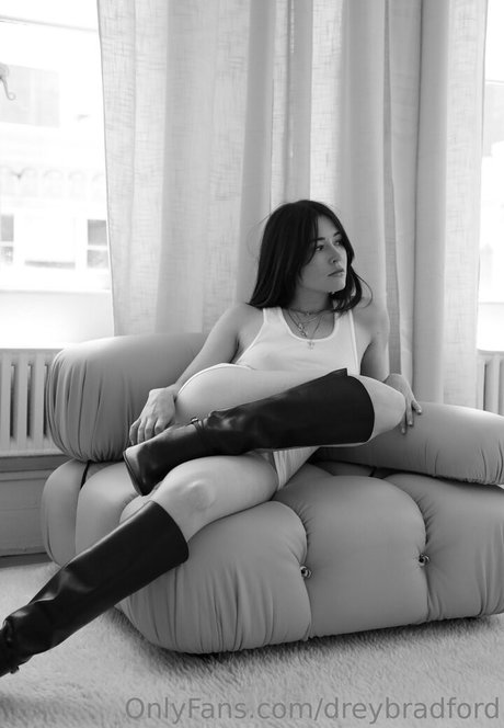 巨大なペニスオンリーファンズ HD 写真