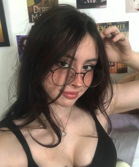 Littlelivbug ポルノスター 裸 アーカイブ