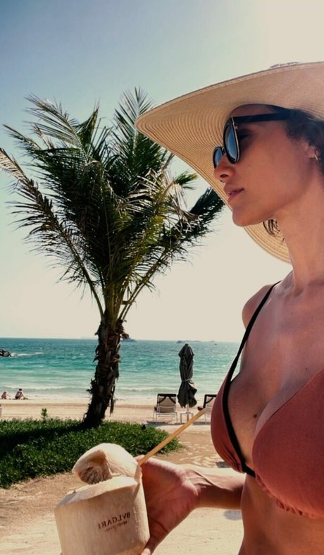 Debora Nascimento ヌード女優 画像