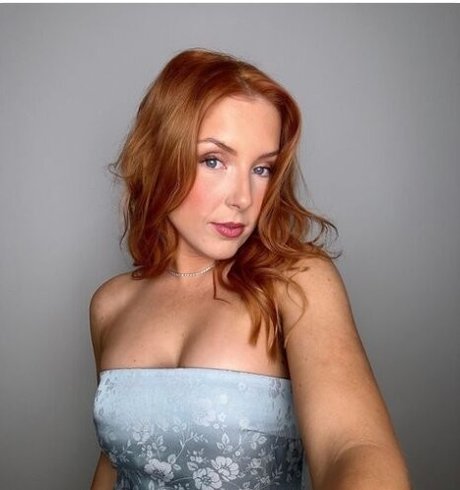 男性TikTokスターOnlyFans ホットヌード 写真