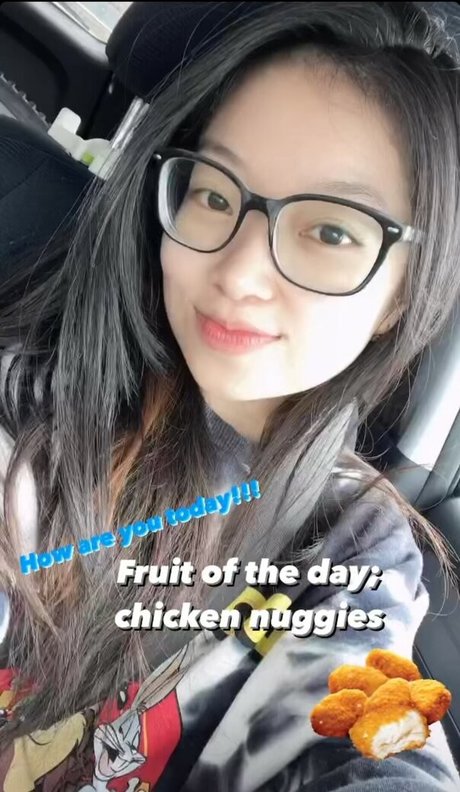 巨乳で曲線美のOnlyFans ベスト 写真