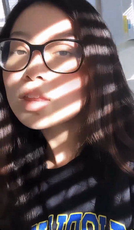 変なゲイのOnlyFans xxx 画像