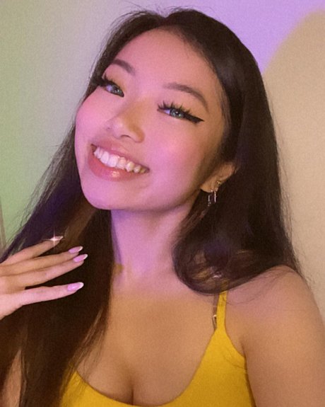 巨乳の熟女オンリーファンズ ベスト 写真