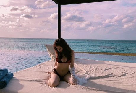 赤毛のソロOnlyFans ホットヌード 写真