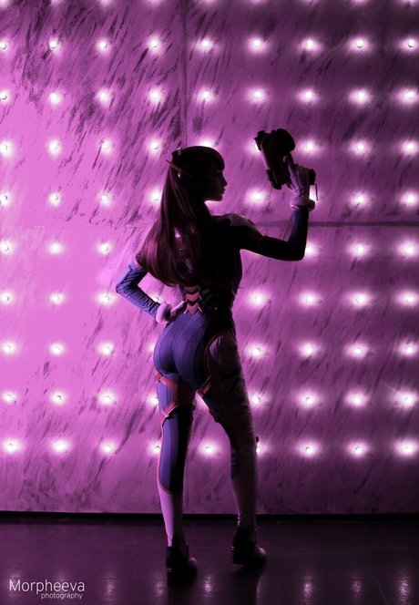 Hologana ヌードモデル 写真