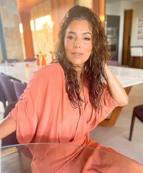 Eva Longoria ヌードのポルノスター 画像