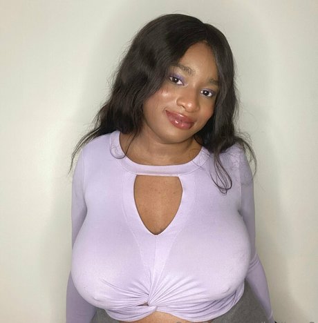 kaiiiyay2 ポルノスター ホット 写真