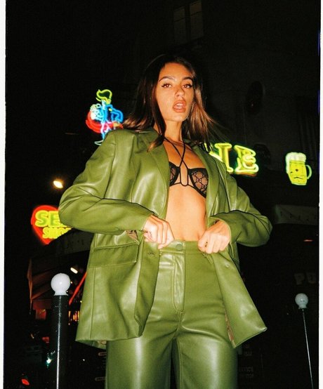 Carla Guetta Cohen ポルノスター ベスト 画像