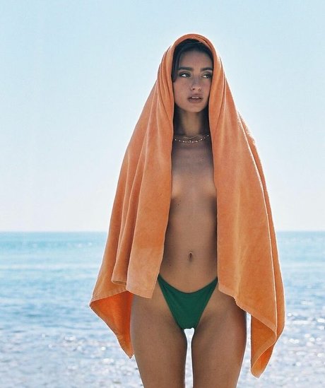 Carla Guetta Cohen かわいいスター 画像