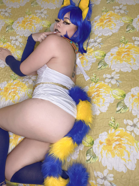 natylikespizza アートモデル 画像