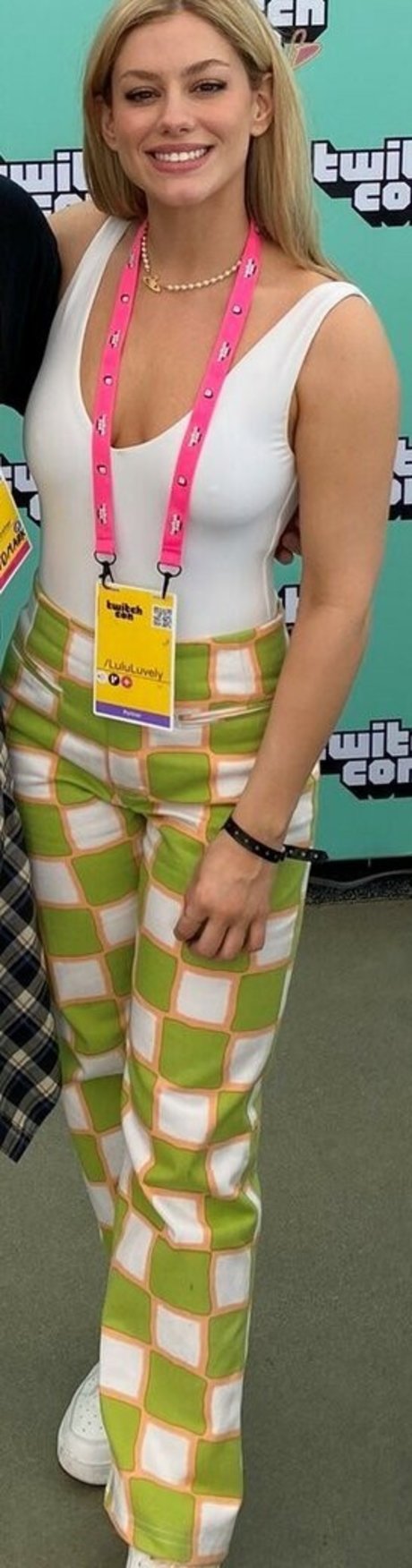 LuluLuvely 無料のスター 画像