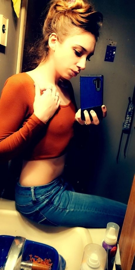 Octavia Smoak 高品質モデル 写真