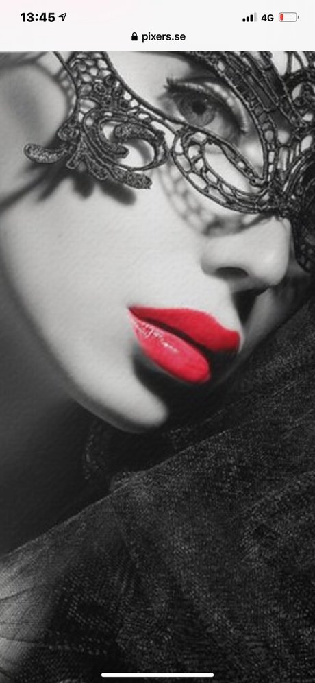 Galaxy feet アダルトモデル 画像