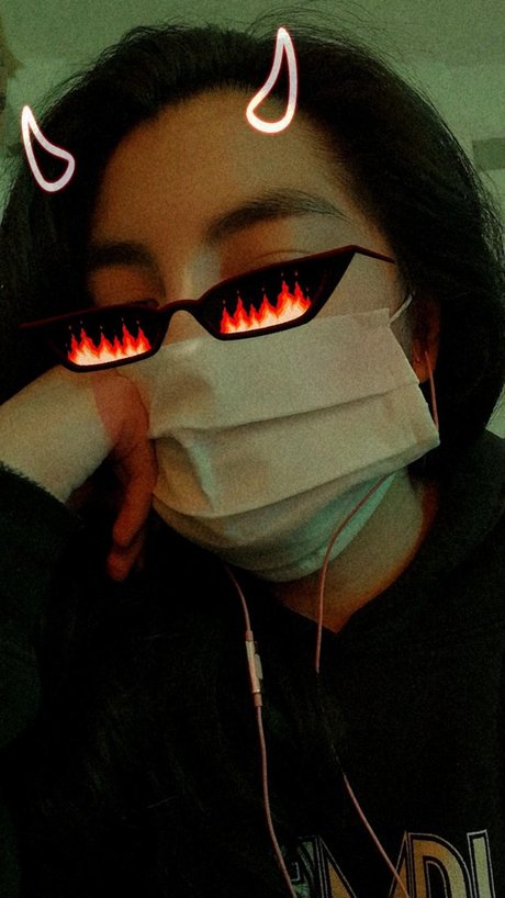 Petite Carnade 最高のスター 写真