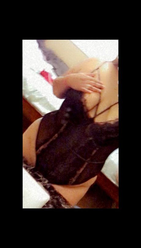 Everyone s favorite_ 裸のスター 写真