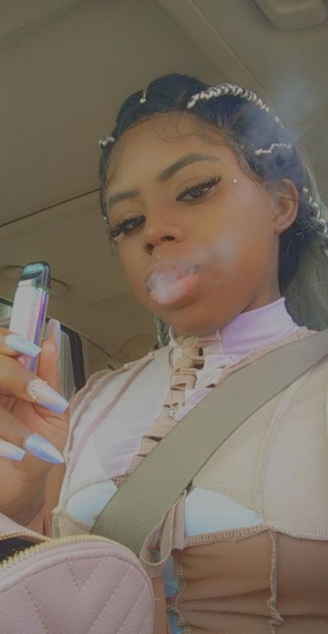 Queen Unquie 高品質のスター 画像