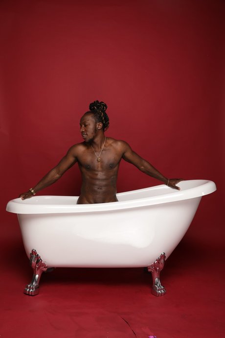 Proper Thug かわいいスター 写真