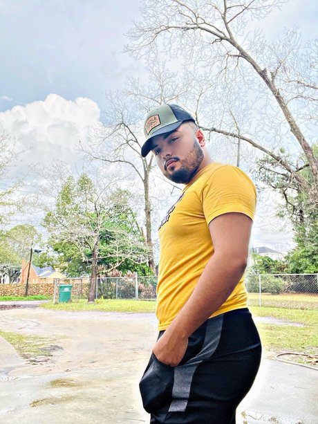 Robb ヌード女優 画像