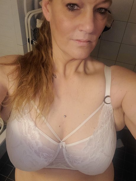 金髪のタトゥー OnlyFans ホットセックス ギャラリー