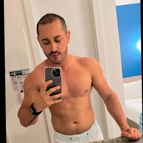 セクシーなドレスOnlyFans ホット裸 ギャラリー