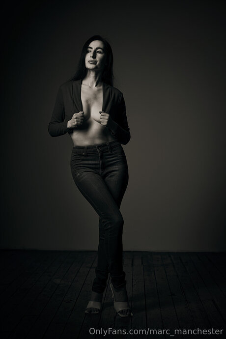 Marc Manchester ポルノ女優 写真