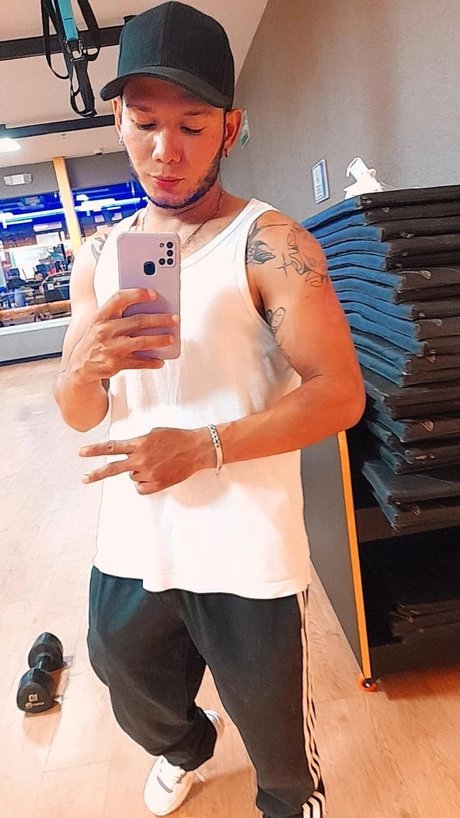 Amet Hudson xxxモデル 画像