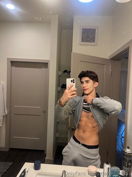 Martin Urzua ヌードのポルノスター 写真