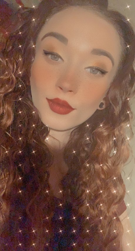 babiivx4013 セクシーなポルノスター 画像