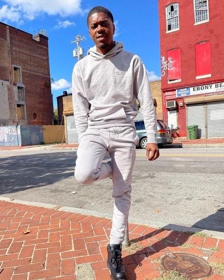 HorseDick Ty_ アダルトスター 写真