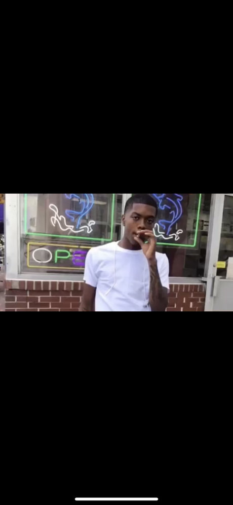 HorseDick Ty_ 美しい女優 写真