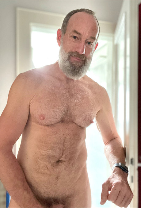mature hairy ポルノスター 写真