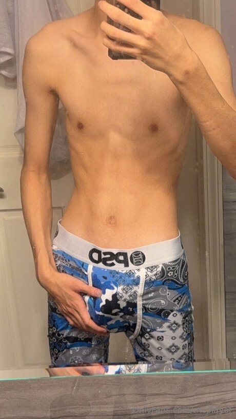 巨大なペニスオンリーファンズ トップ 写真