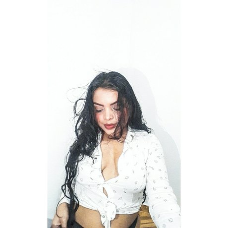 MELIDA JULIO 独占モデル 写真