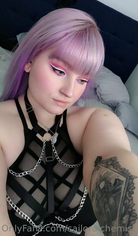 sailoralchemist アダルトモデル 写真