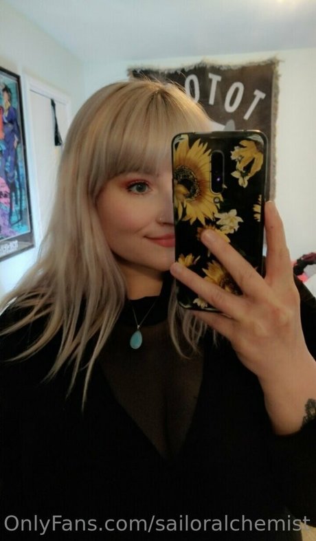 逆騎乗位 オンリーファンズ えろた 画像