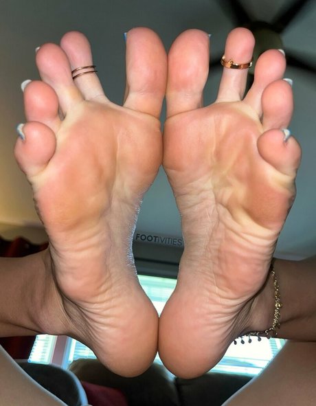 巨尻オンリーファン ポルノ 写真