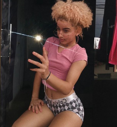 Stherx Monteiro ポルノスター 美しい 写真